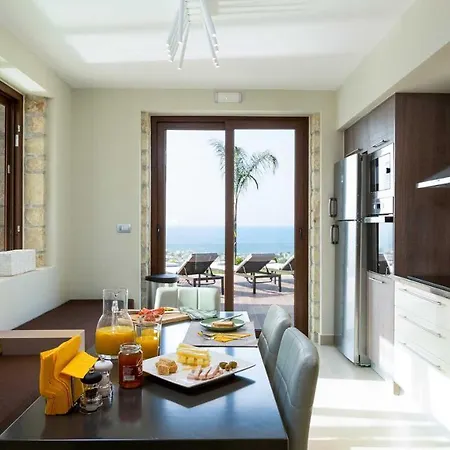 Emilia I Luxury, Amazing Seaview, Next To The Town 基萨莫斯